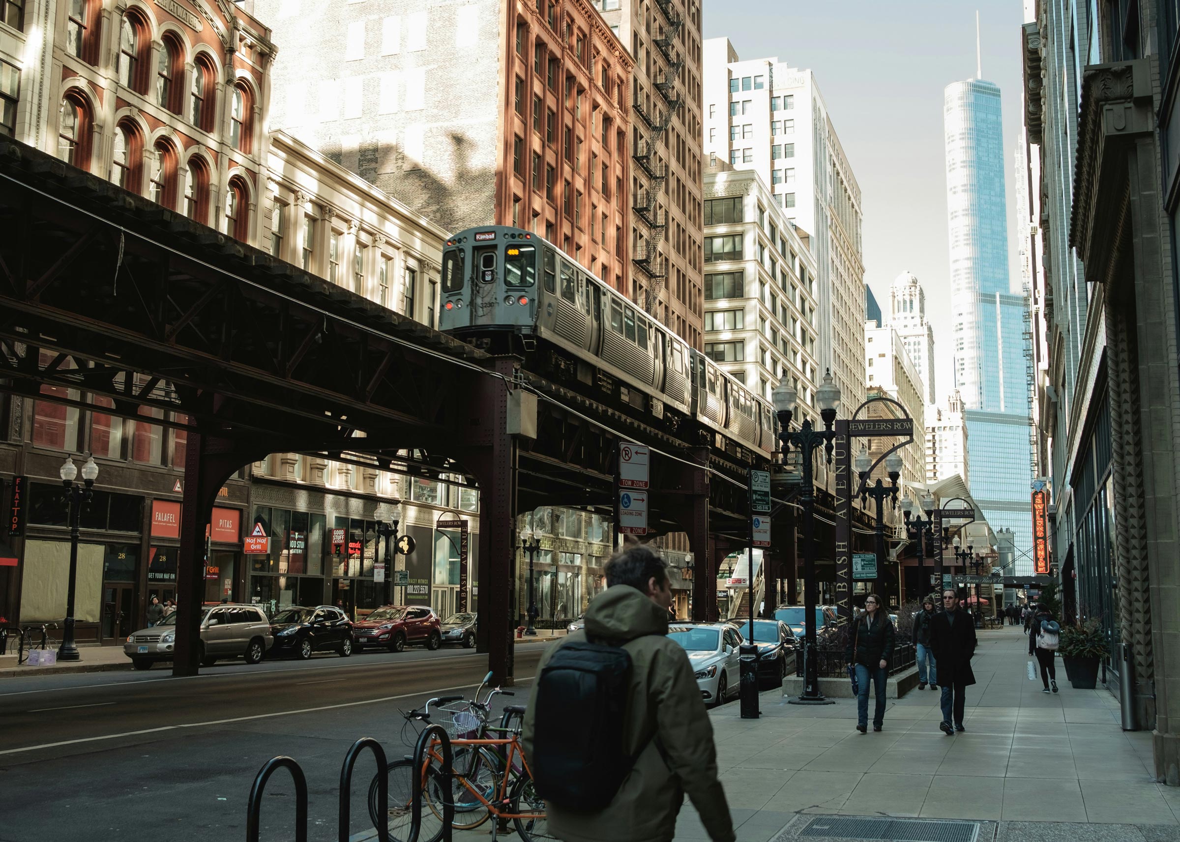 Chicago L train tracks